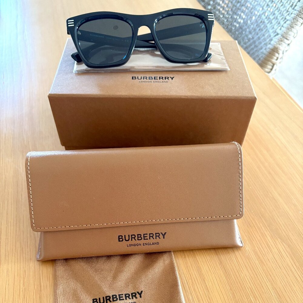 Burberry Sunglasses - Black with Silver